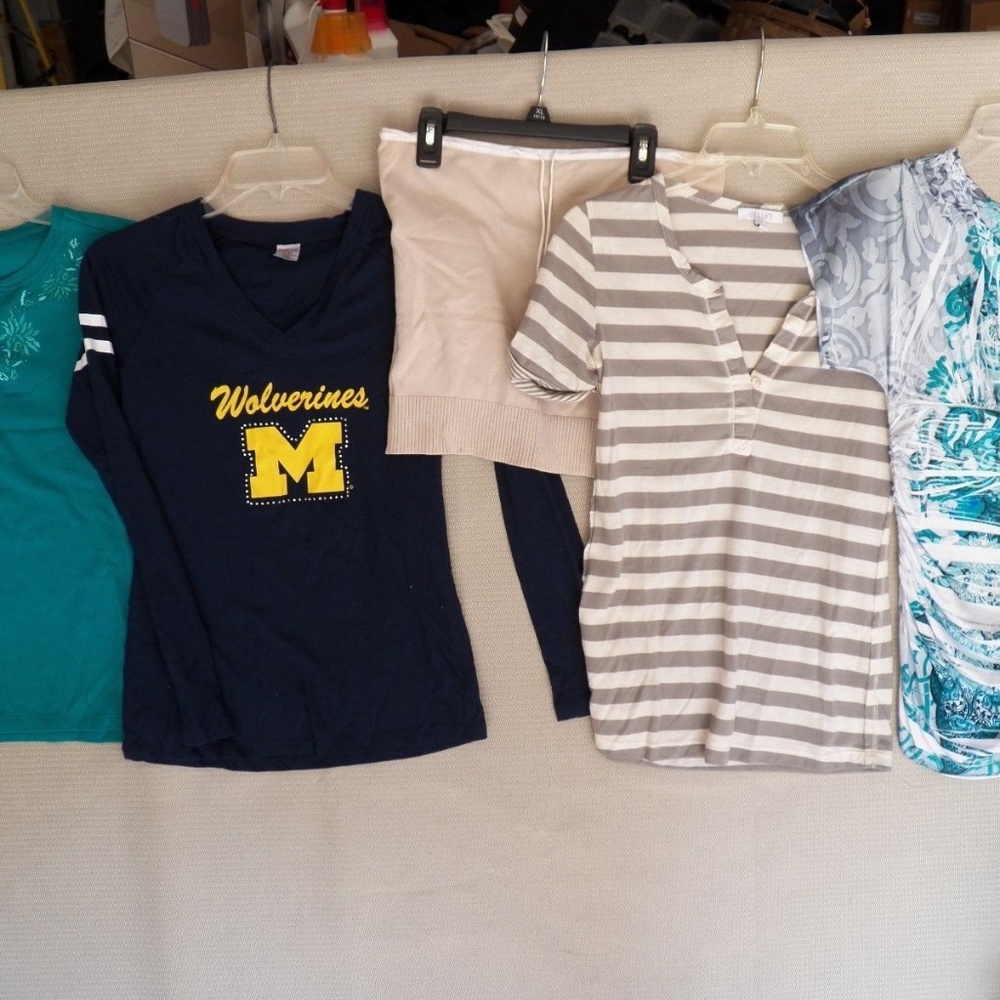 Women's SMALL 5 pc Lot Tops